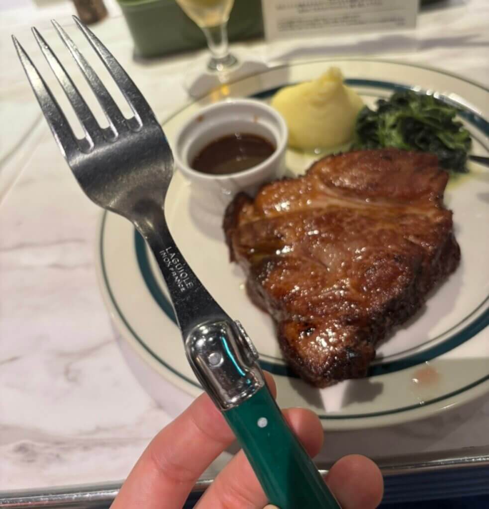 マロリーポークステーキ