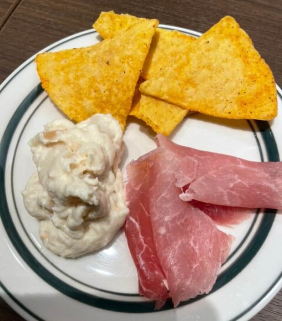 センベロセットの前菜